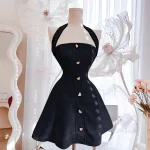 Đầm yếm đính nút trái tim