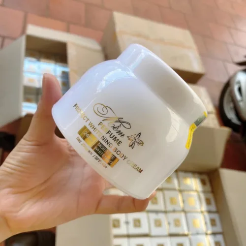 Đánh thức làn da đón hè rạng rỡ cùng Body Mềm Nước Hoa 2020