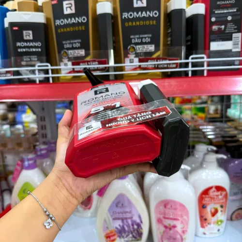 Dầu Gội Romano Sạch Gàu Anti - Dandruff Shampoo Attitude 5 In 1 650g - Dầu Gội Nam Chai Đỏ (Tặng Sữa Tắm Sạch Sảng Khoái)