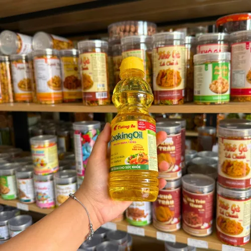 1 Chai Dầu Ăn Thực Vật Tường An Cooking Oil 400ml