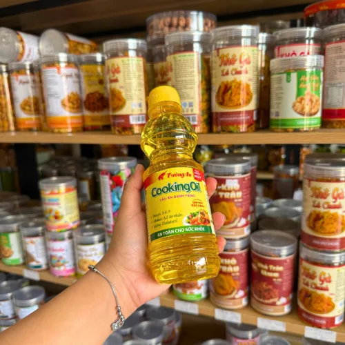 1 Chai Dầu Ăn Thực Vật Tường An Cooking Oil 400ml