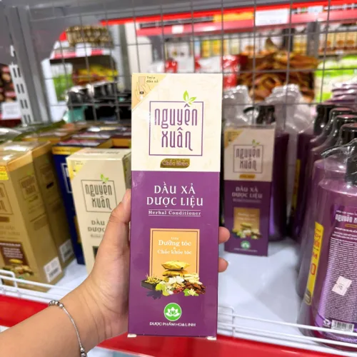 Dầu Xả Dược Liệu Nguyên Xuân Chắc Khỏe Cho Tóc Yếu 150ml - Màu Tím