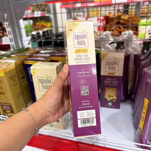 Dầu Xả Dược Liệu Nguyên Xuân Chắc Khỏe Cho Tóc Yếu 150ml - Màu Tím