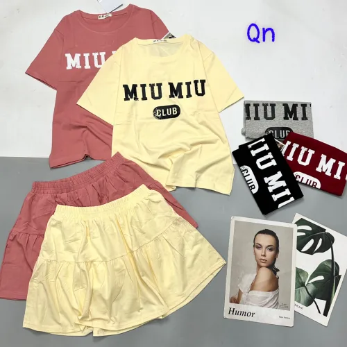 đồ bộ chân váy có quần áo tay ngắn in chữ miu miu