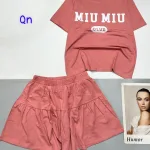 đồ bộ chân váy có quần áo tay ngắn in chữ miu miu