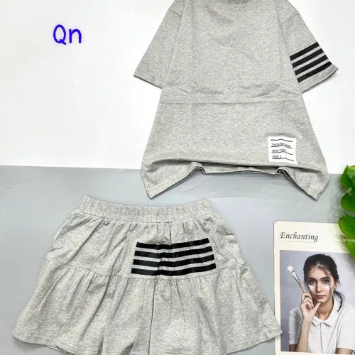 đồ bộ chân váy ngắn có quần  áo tay ngắn in 4 sọc
