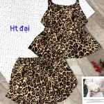 Đồ bộ form rộng quần đùi áo hai dây có nút hoạ tiết