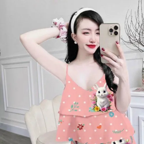 Đồ bộ mặc nhà quần đùi áo dây 1 tầng in hoạ tiết dể thương