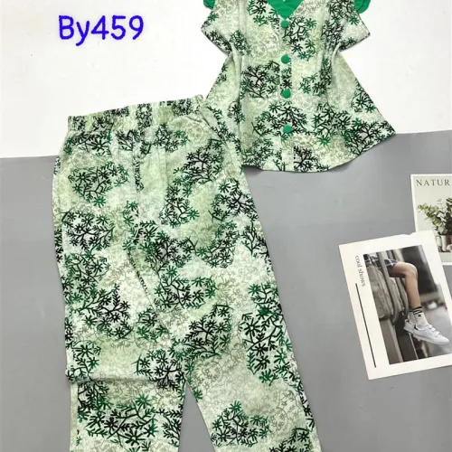 Đồ bộ mango áo sát nách bèo cổ chữ v in hoạ tiết