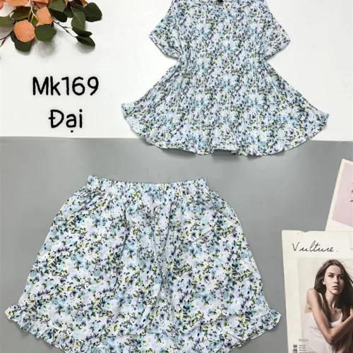 Đồ bộ mango quần đùi áo hai dây in hoạ tiết bông nhỏ