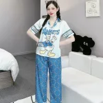 Đồ bộ pijama latin quần dài áo tay ngắn cổ bẻ in hình dể thương