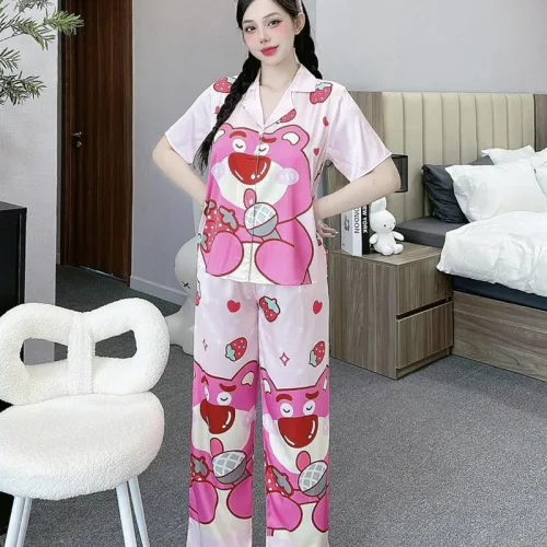 Đồ bộ pijama latin quần dài áo tay ngắn cổ bẻ in hình dể thương