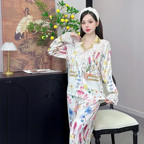 đồ bộ pijama quần dài áo tay dài nhiều hình khác nhau