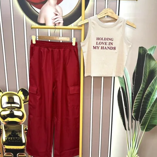 Đồ bộ quần dài áo croptop sát nách in chữ