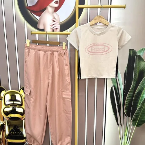 Đồ bộ quần dài áo croptop tay ngắn in chữ