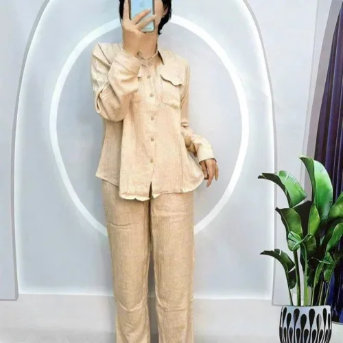 Đồ bộ quần dài áo sơ mi tay dài cổ bẻ màu trơn