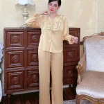 Đồ bộ quần dài áo tay dài bèo cổ v màu trơn