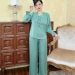 Đồ bộ quần dài áo tay dài bèo cổ vuông bèo màu trơn