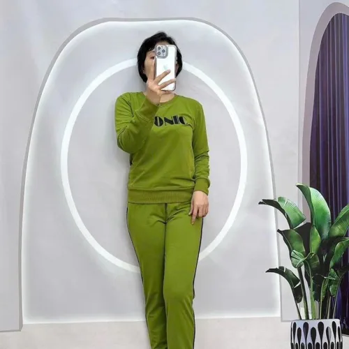 Đồ bộ quần dài áo tay dài cổ tròn in chữ