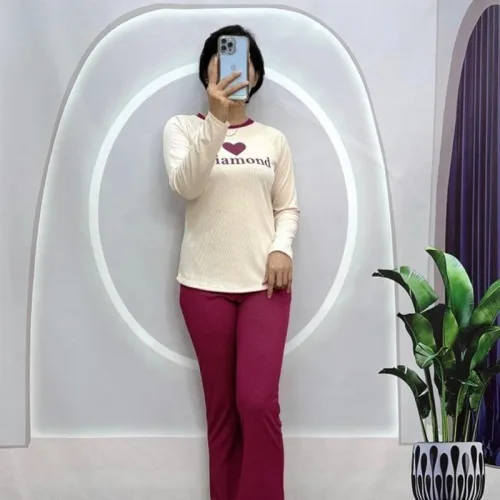 Đồ bộ quần dài áo tay dài cổ tròn in chữ