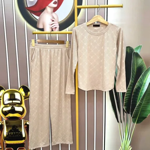Đồ bộ quần dài áo tay dài cổ tròn màu trơn