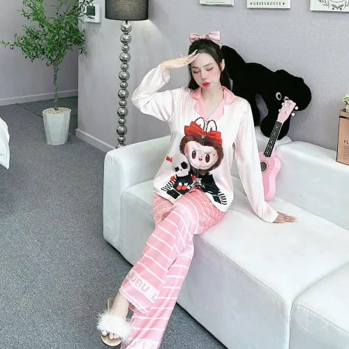 đồ bộ quần dài áo tay dài vải latin hình labubu