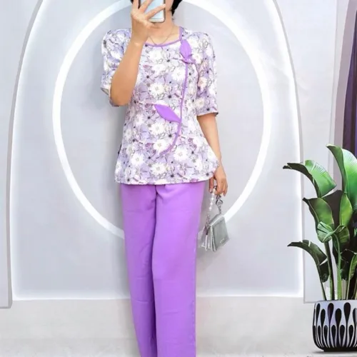 Đồ bộ quần dài áo tay lửng cổ vuông hoạ tiết