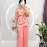 Đồ bộ quần dài áo tay lửng cổ vuông hoạ tiết