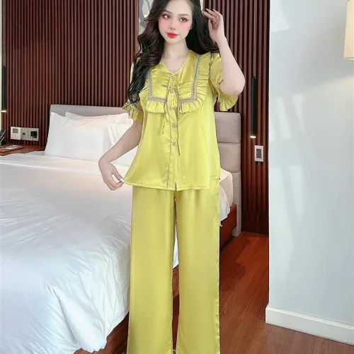 Đồ bộ quần dài áo tay ngắn cổ phối ren màu trơn