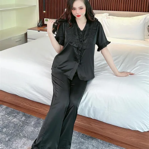 Đồ bộ quần dài áo tay ngắn cổ phối ren màu trơn