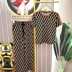 Đồ bộ quần dài áo tay ngắn cổ tròn hoạ tiết