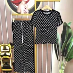 Đồ bộ quần dài áo tay ngắn cổ tròn hoạ tiết