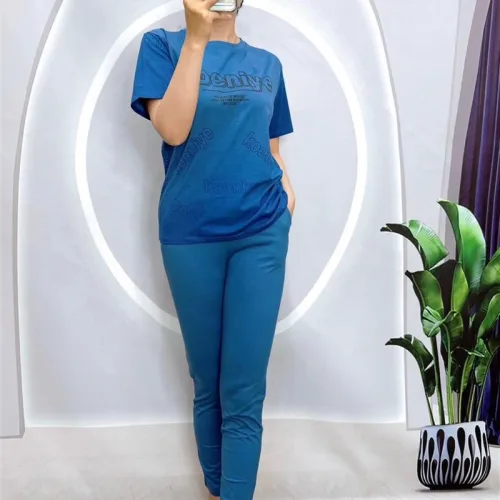 Đồ bộ quần dài áo tay ngắn cổ tròn in chữ