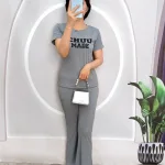 Đồ bộ quần dài áo tay ngắn cổ tròn in chữ
