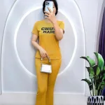 Đồ bộ quần dài áo tay ngắn cổ tròn in chữ
