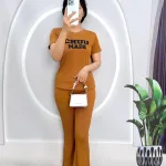 Đồ bộ quần dài áo tay ngắn cổ tròn in chữ