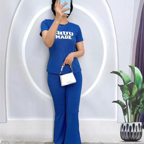 Đồ bộ quần dài áo tay ngắn cổ tròn in chữ