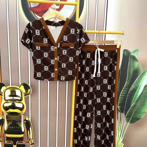 Đồ bộ quần dài áo tay ngắn cổ v hoạ tiết