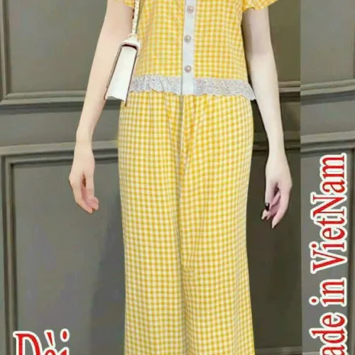 Đồ bộ quần dài áo tay ngắn cổ vuông caro