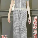 Đồ bộ quần dài áo tay ngắn cổ vuông caro phối nút