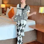 Đồ bộ quần dài áo tay ngắn cổ vuông hoạ tiết