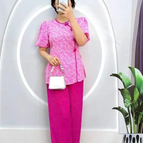 Đồ bộ quần dài áo tay ngắn phồng cổ tròn hoạ tiết