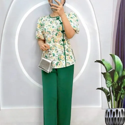 Đồ bộ quần dài áo tay ngắn phồng cổ tròn hoạ tiết
