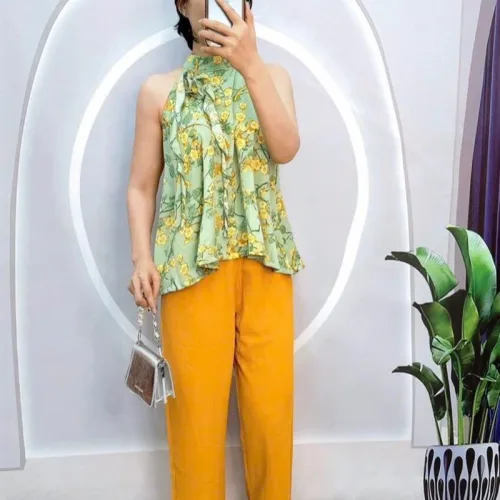 Đồ bộ quần dài áo yếm có cổ hoạ tiết