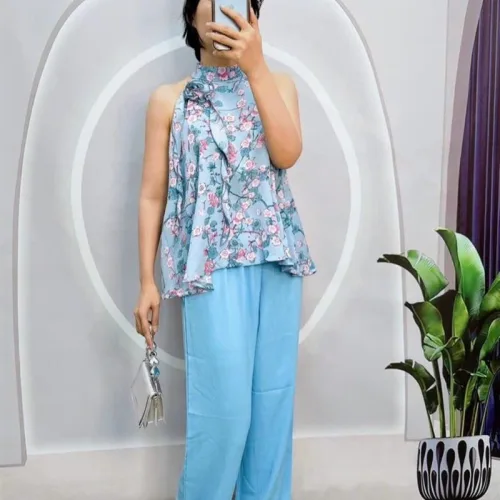 Đồ bộ quần dài áo yếm có cổ hoạ tiết