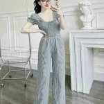 Đồ bộ quần dài caro áo tay ngắn phồng cổ vuông