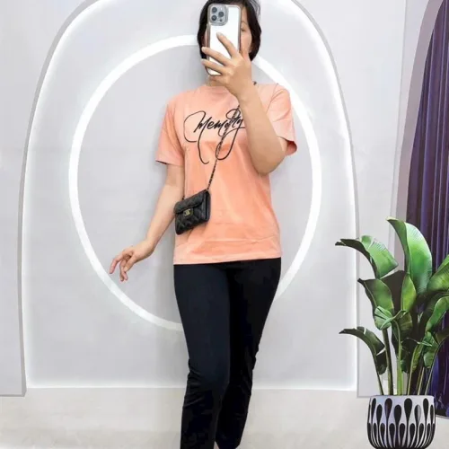 Đồ bộ quần dài đen áo tay ngắn in chữ