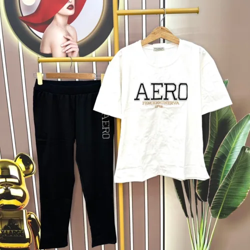Đồ bộ quần dài đen áo tay ngắn in chữ form rộng