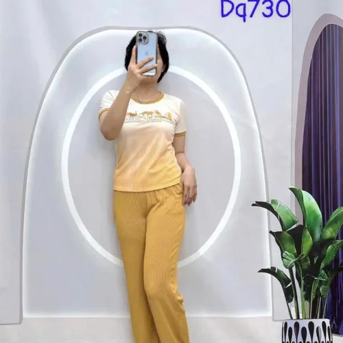 Đồ bộ quần dài ống loa áo tay ngắn in hình