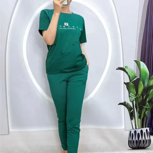 Đồ bộ quần dài ống nhỏ áo tay ngắn in chữ